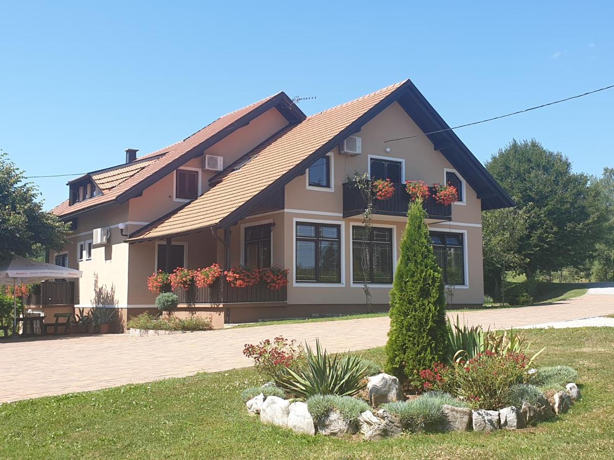 Guest Accommodation Marko Kesic Grabovac  Luaran gambar